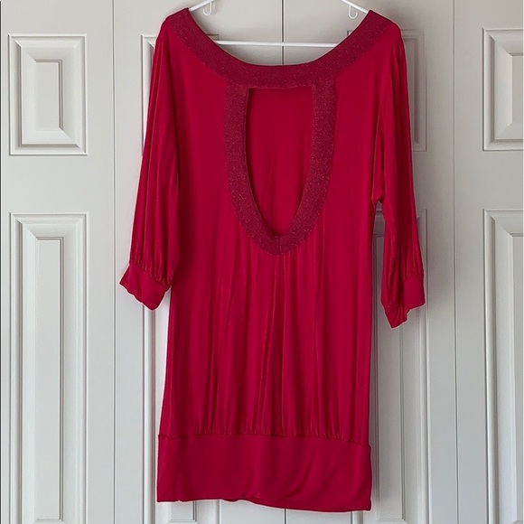 Guess Open Back Top - Picture 2 of 5